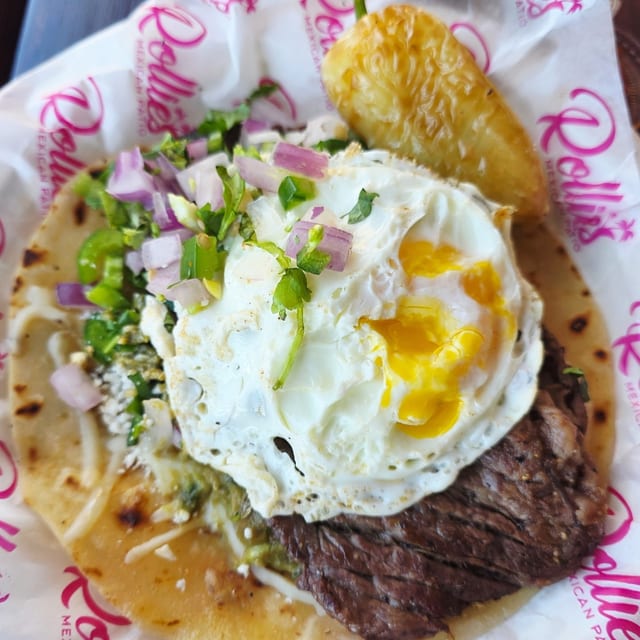 HIGH ROLLA BREAKFAST TACO.